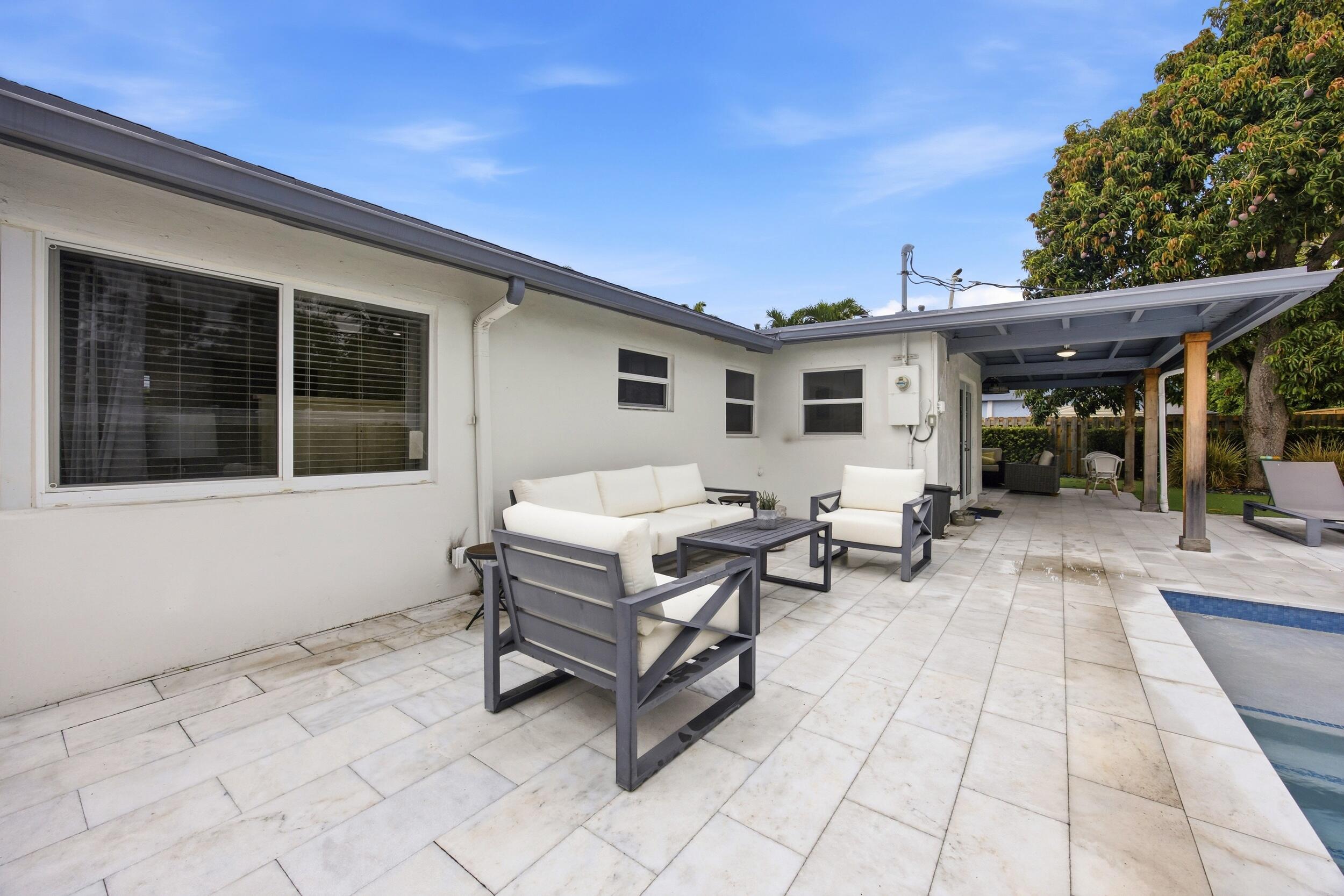 817 Southeast 16th Street Deerfield Beach, FL 33441 - Photo 48 of 55 51_453a9381