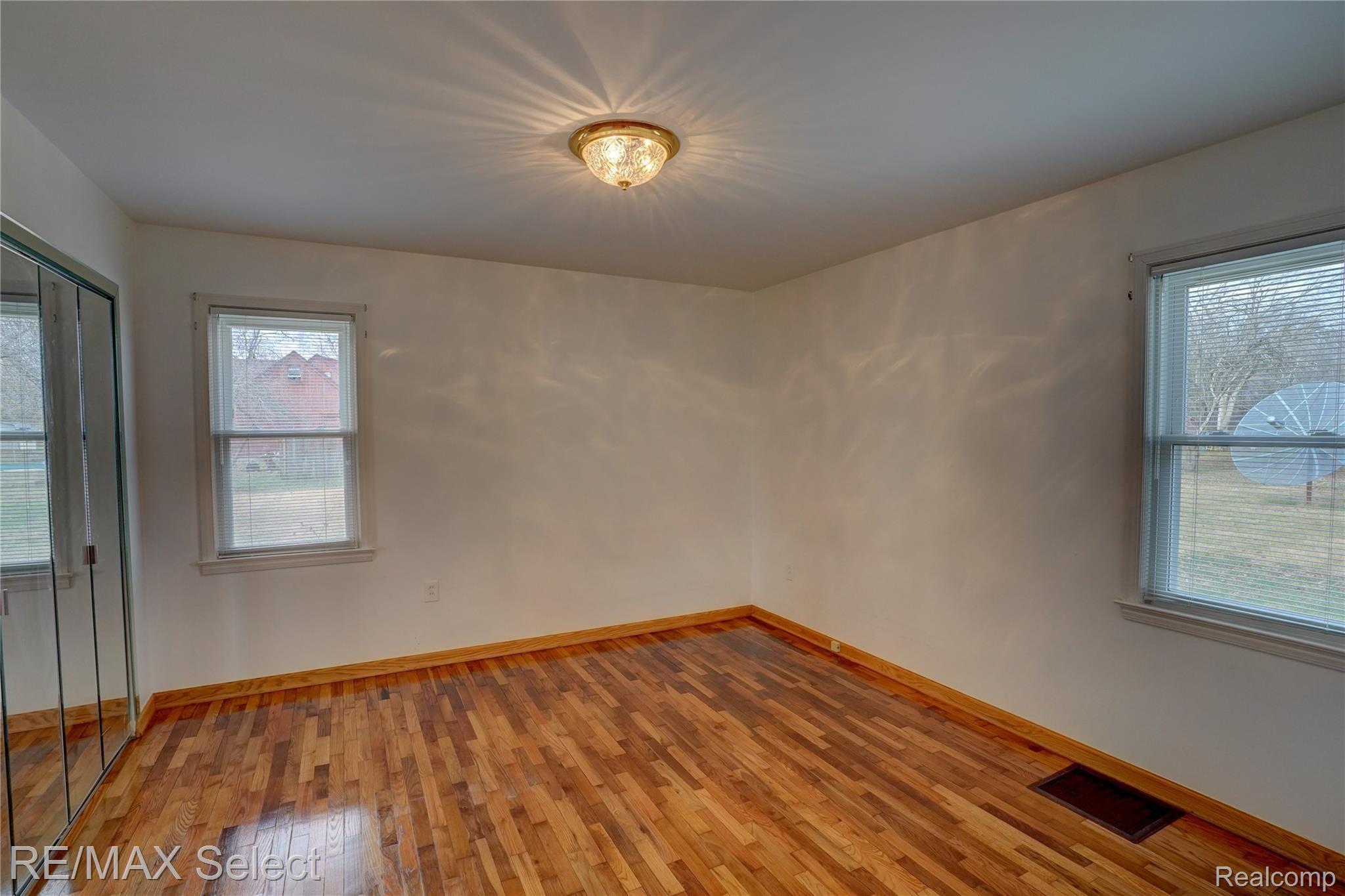 6492 Flushing Road Flushing, MI 48433 - Photo 38 of 42 6492 Flushing Road 47.jpg