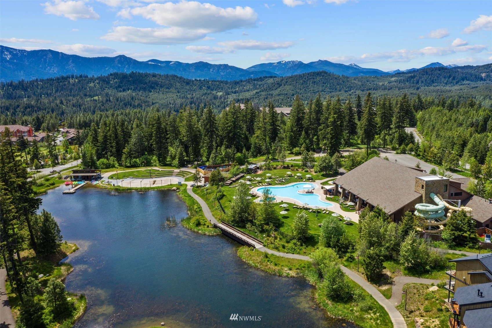 1650 Pinegrass Loop Cle Elum, WA 98922 - Photo 39 of 40 a view of a lake with a mountain in the background