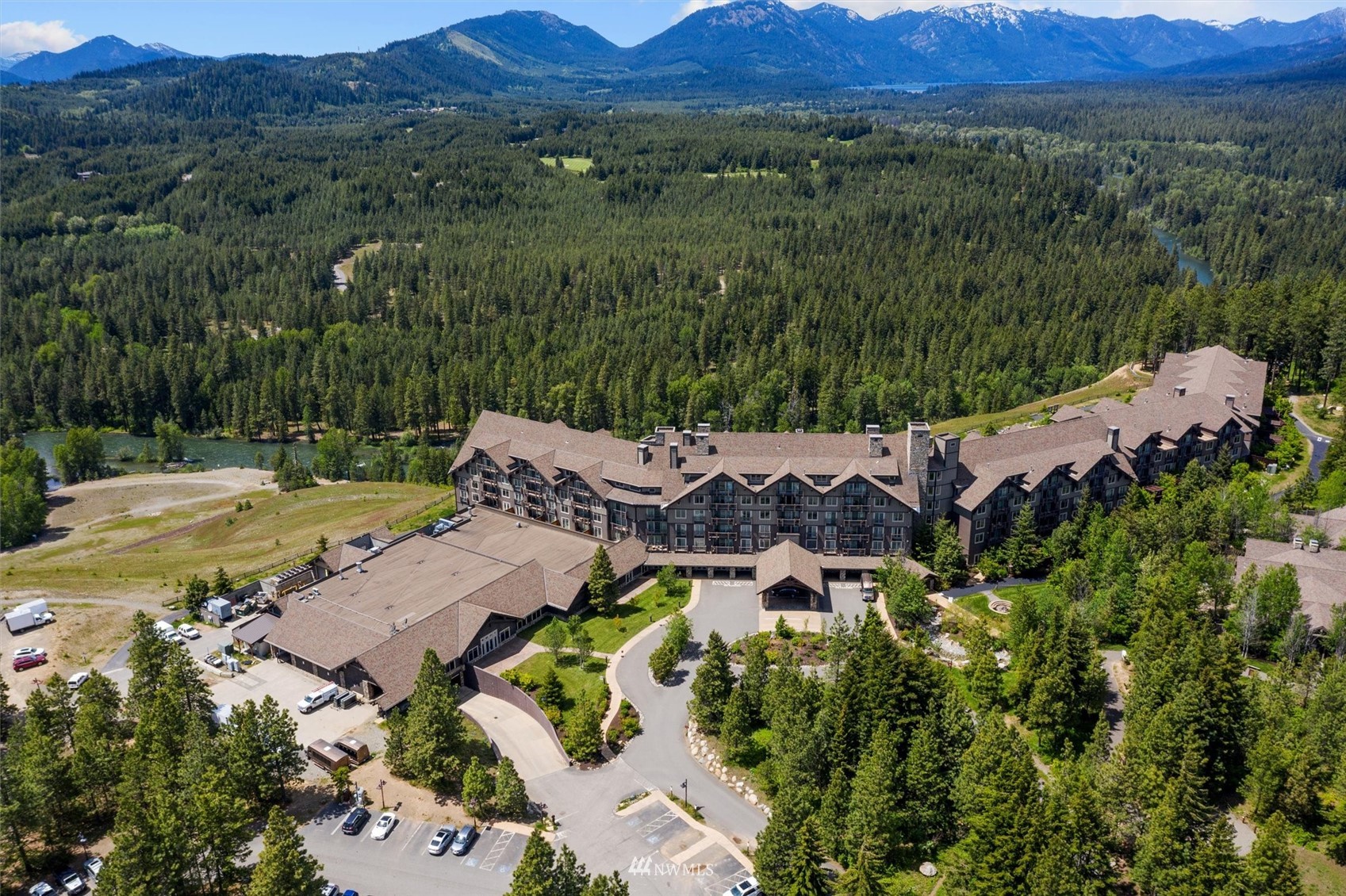 1650 Pinegrass Loop Cle Elum, WA 98922 - Photo 40 of 40 an aerial view of a house with garden