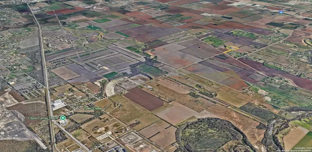 $625,000 | 4901 Lower Seguin Road, Cibolo, TX 78108