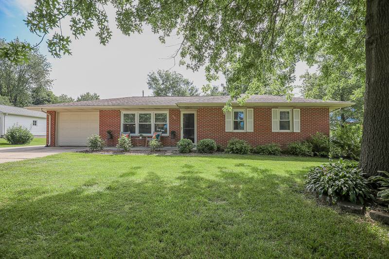 812 3rd Street Kalona, IA 52247 - Photo 1 of 44 Gallery Image 1
