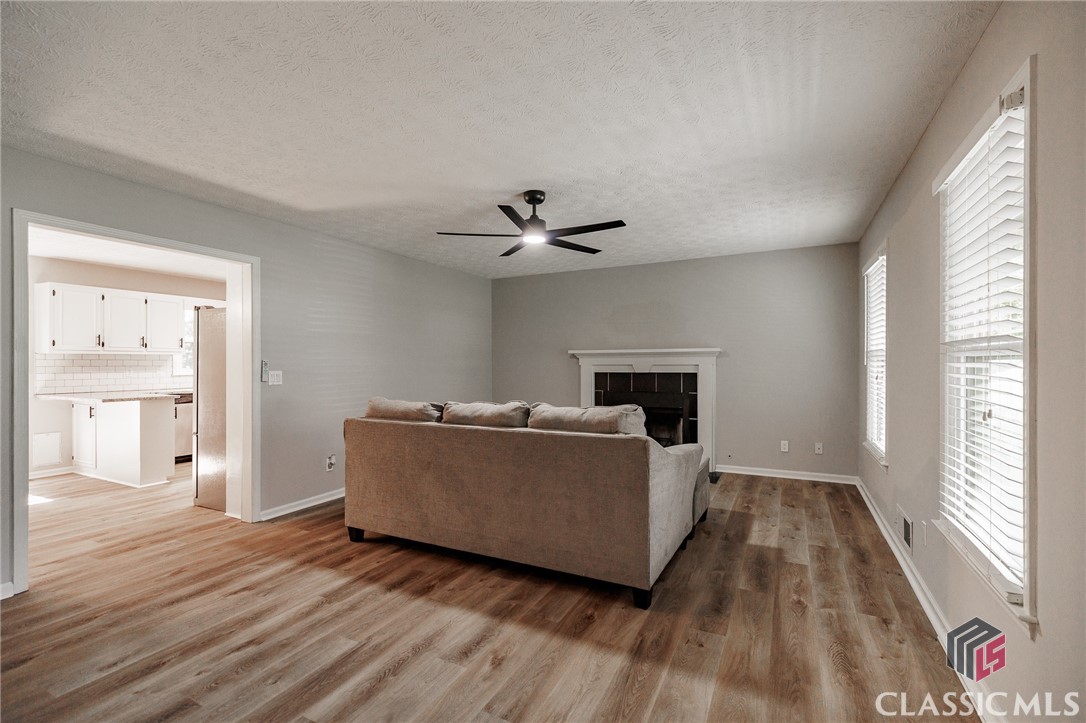 870 Rutherford Drive Dacula, GA 30019 - Photo 9 of 62 Gallery Image 9