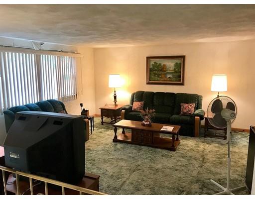 4 Greenwood Road Sharon, MA 02067 - Photo 11 of 27 Gallery Image 11