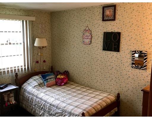 4 Greenwood Road Sharon, MA 02067 - Photo 19 of 27 Gallery Image 19