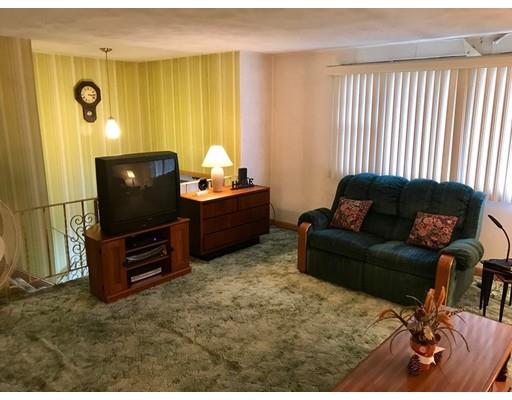 4 Greenwood Road Sharon, MA 02067 - Photo 2 of 27 Gallery Image 2