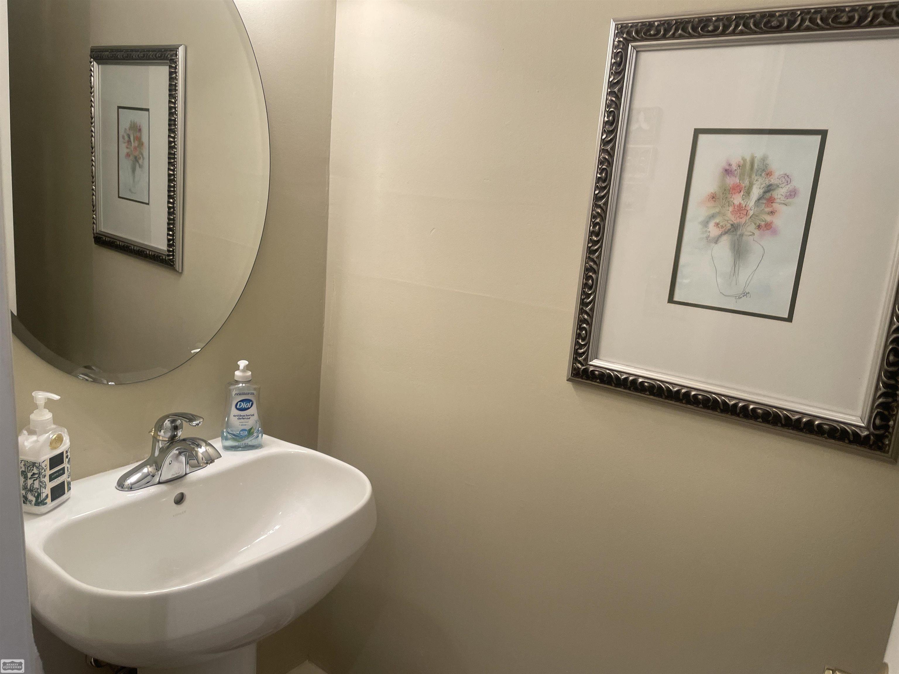 1343 Autumn Lane Rochester, MI 48306 - Photo 17 of 42