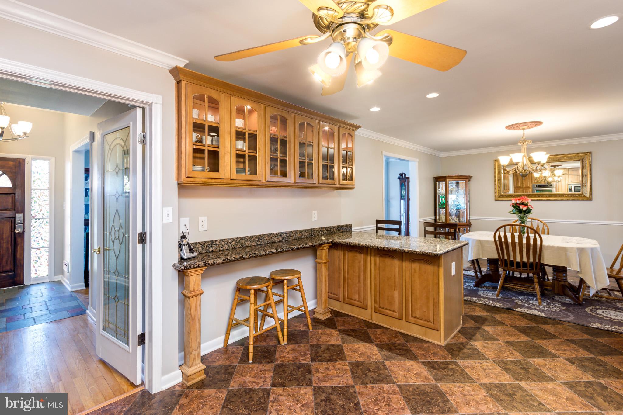 1107 Green Acre Road Baltimore, MD 21286 - Photo 14 of 30 Breakfast Bar, Recessed,Cabinet Lighting