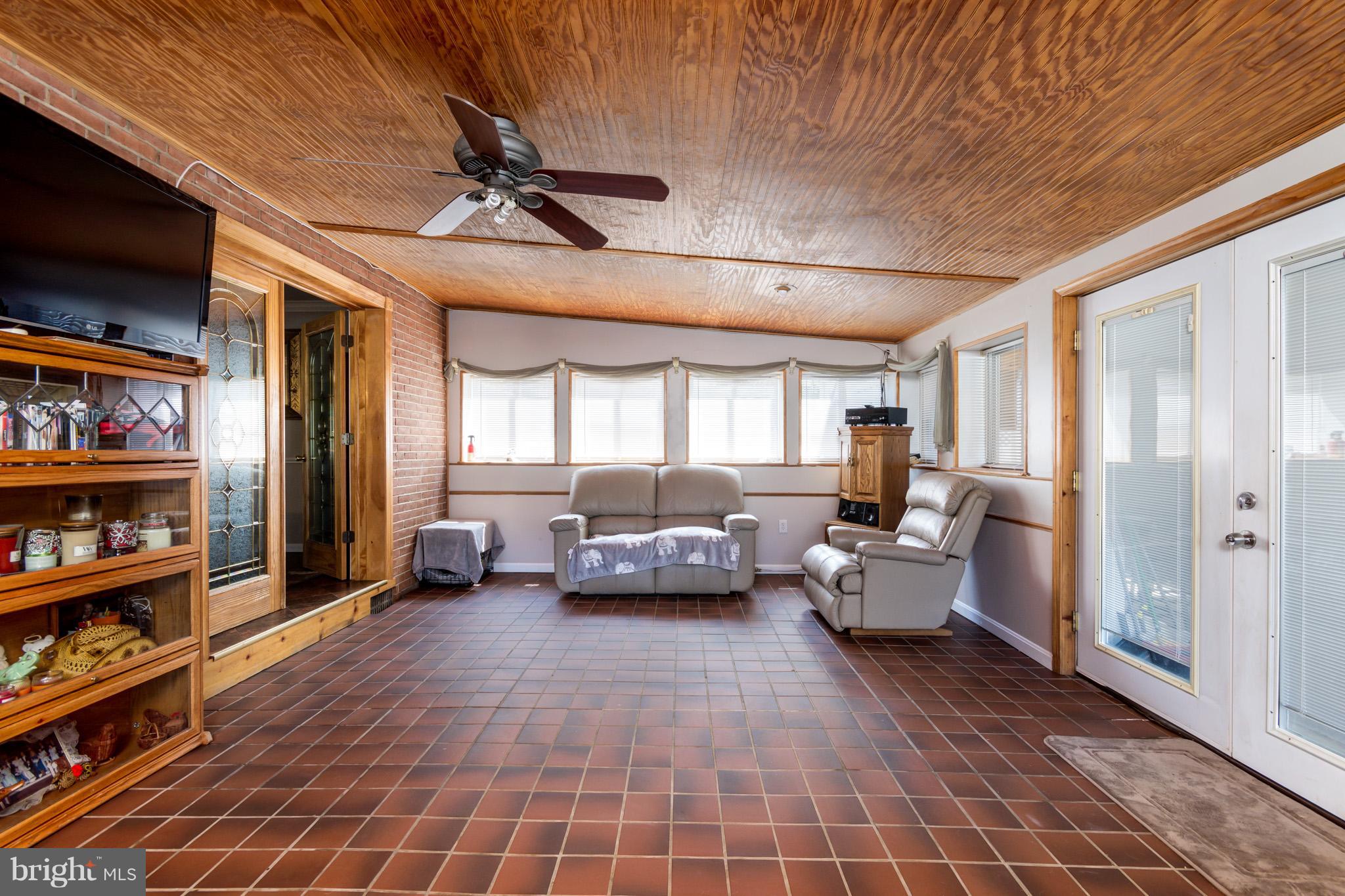 1107 Green Acre Road Baltimore, MD 21286 - Photo 28 of 30 Florida Room