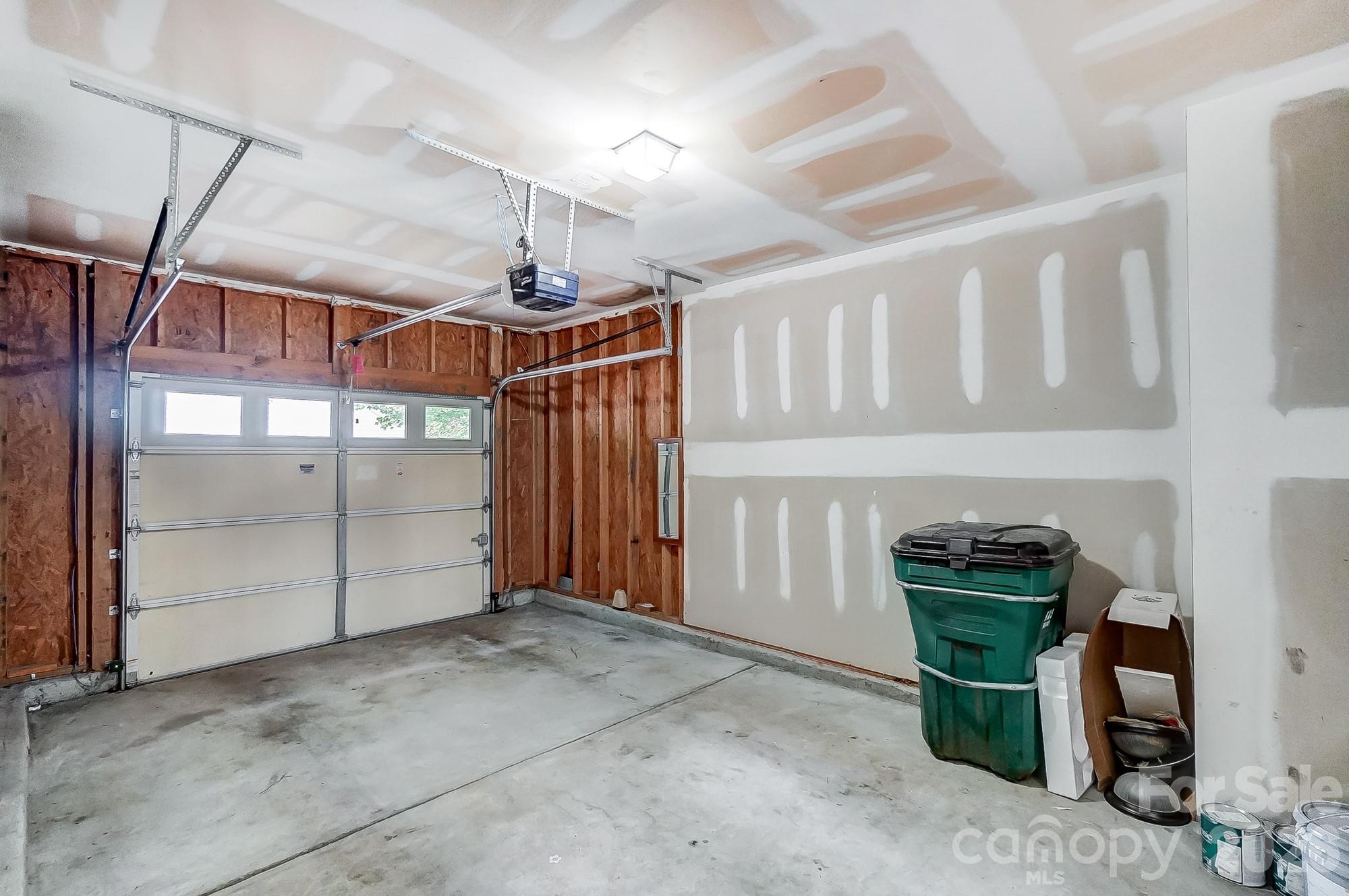 4914 Sunset Ridge Court Charlotte, NC 28269 - Photo 42 of 48 a view of a garage room
