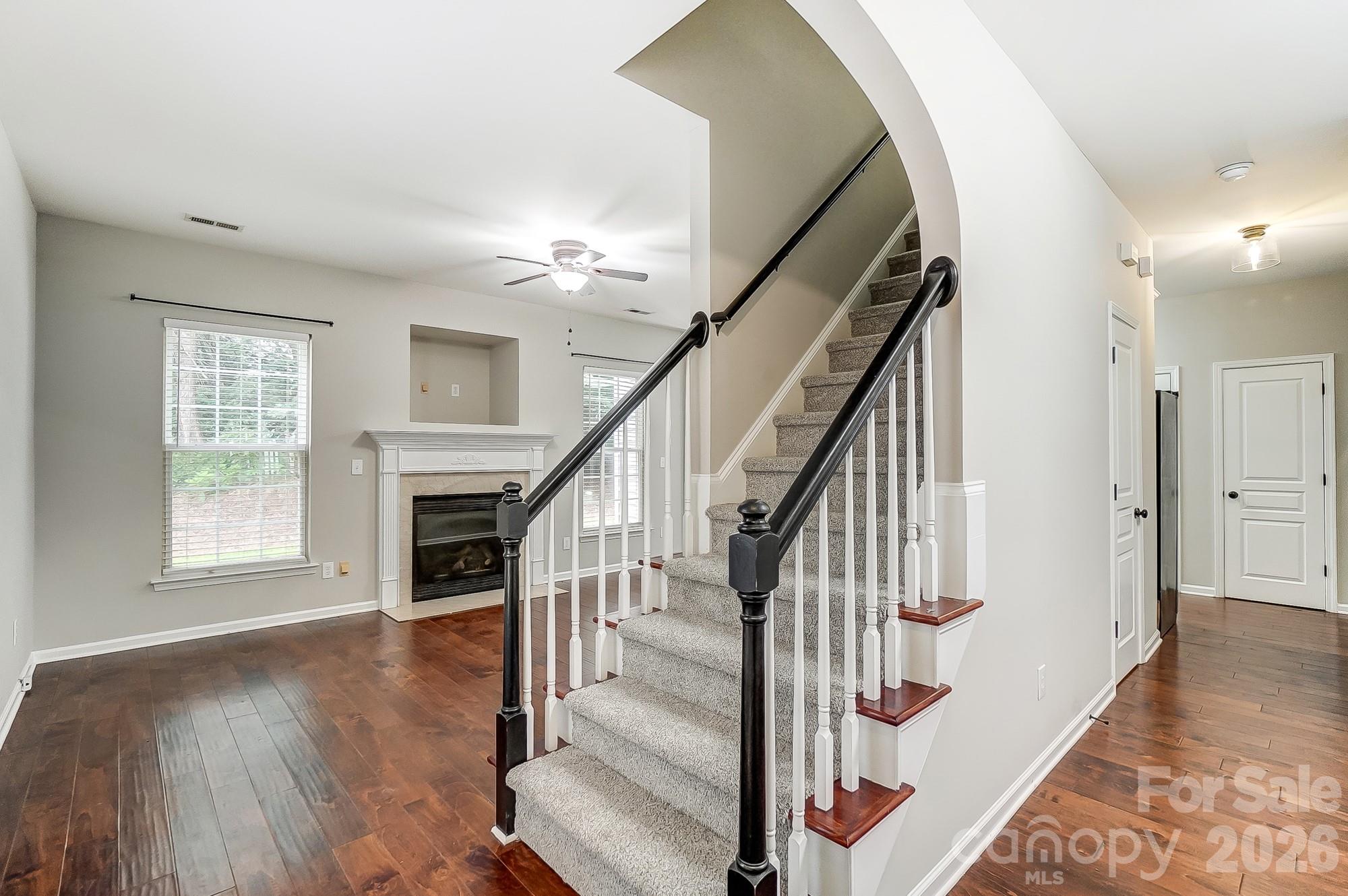 4914 Sunset Ridge Court Charlotte, NC 28269 - Photo 7 of 48 a view of entryway and hall with wooden floor