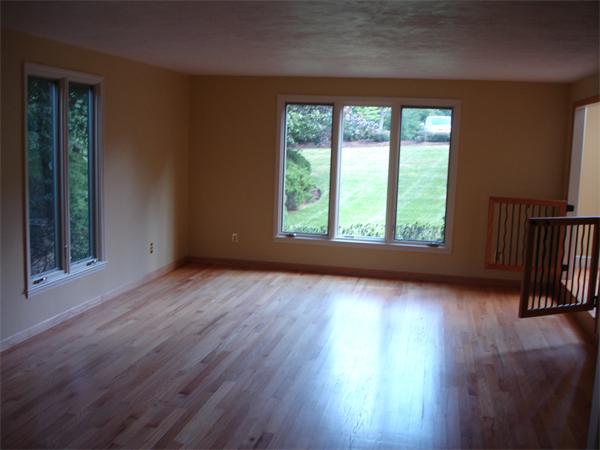 7 Knight Road Sharon, MA 02067 - Photo 8 of 14 Gallery Image 8