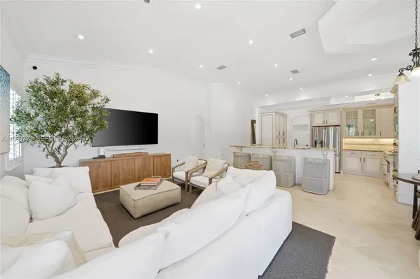 $1,750,000 | 9901 Southwest 145th Street, Miami, FL 33176