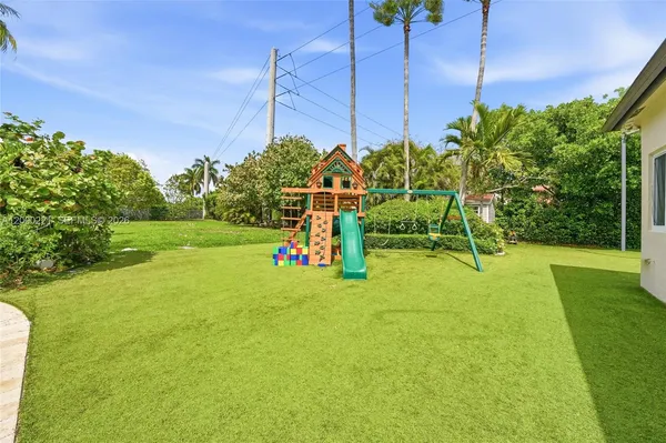 $1,750,000 | 9901 Southwest 145th Street, Miami, FL 33176