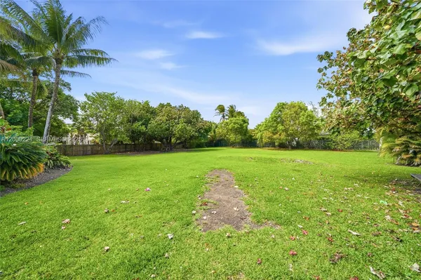 $1,750,000 | 9901 Southwest 145th Street, Miami, FL 33176