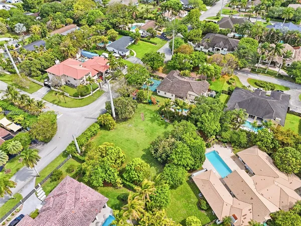 $1,750,000 | 9901 Southwest 145th Street, Miami, FL 33176