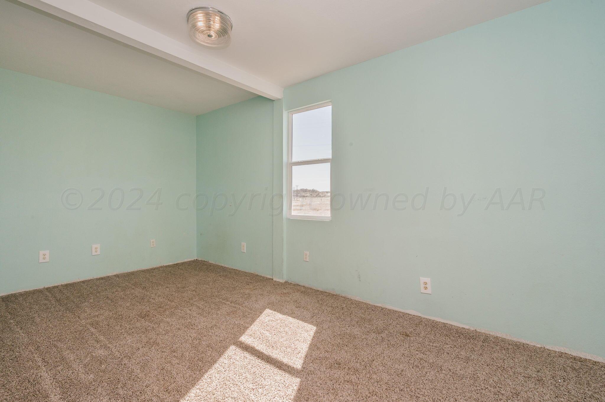 21600 Grandview Road Amarillo, TX 79124 - Photo 16 of 34 3rd Bedroom