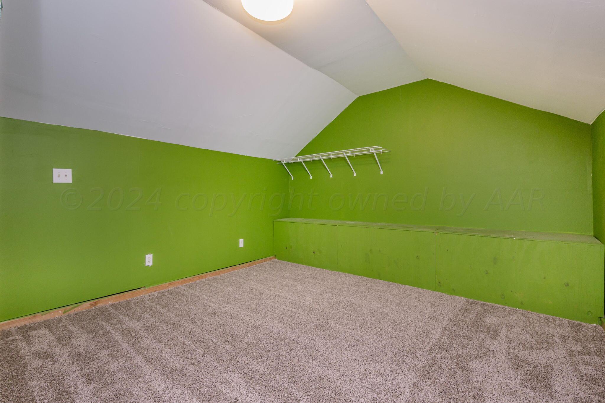 21600 Grandview Road Amarillo, TX 79124 - Photo 17 of 34 Upstairs Bonus Room