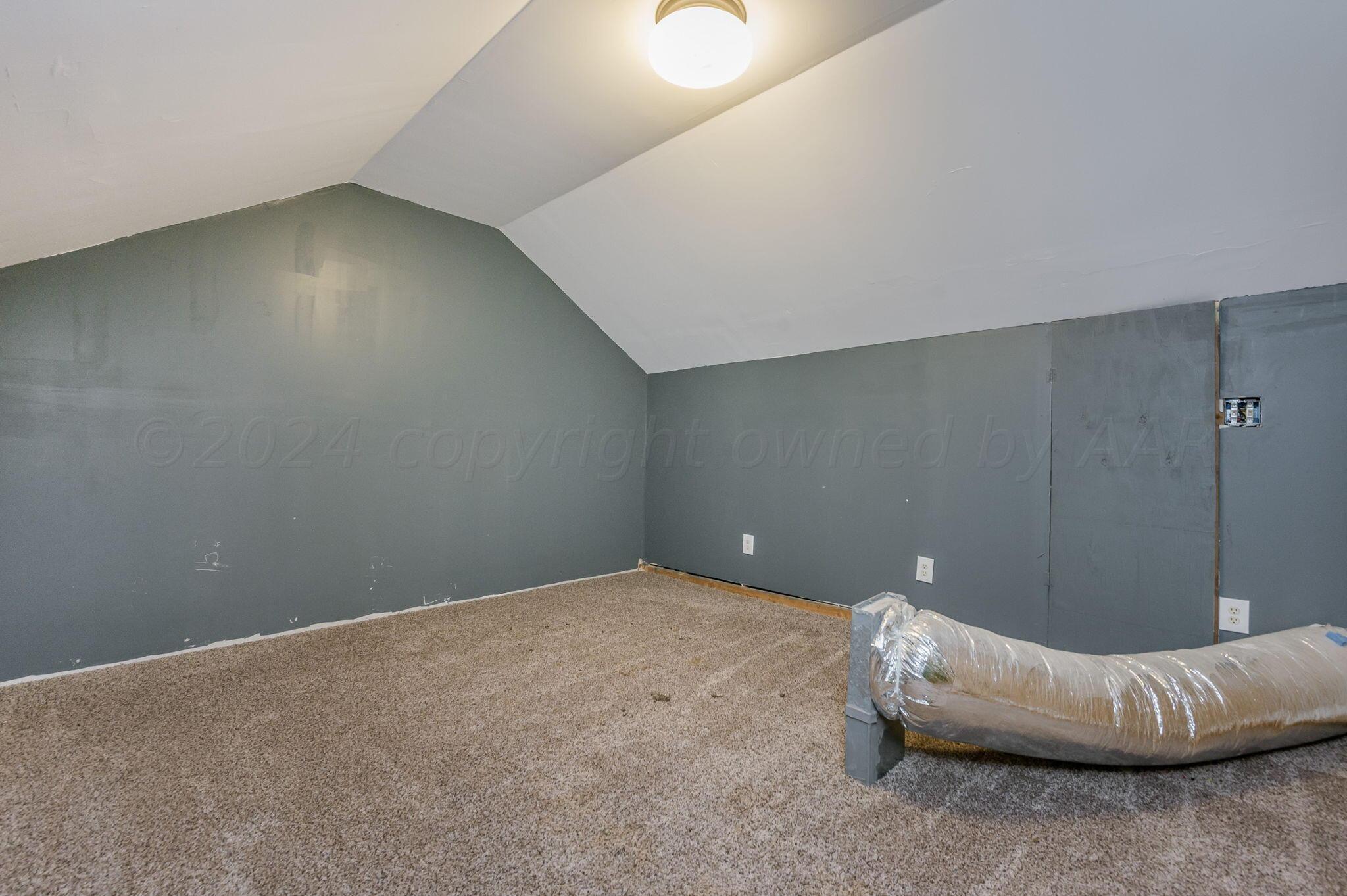 21600 Grandview Road Amarillo, TX 79124 - Photo 19 of 34 Upstairs Bonus Room-3
