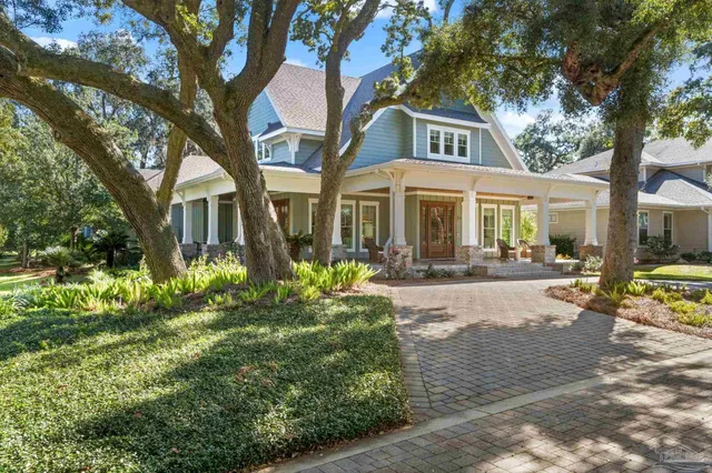 a large kitchen with granite countertop lots of counter space