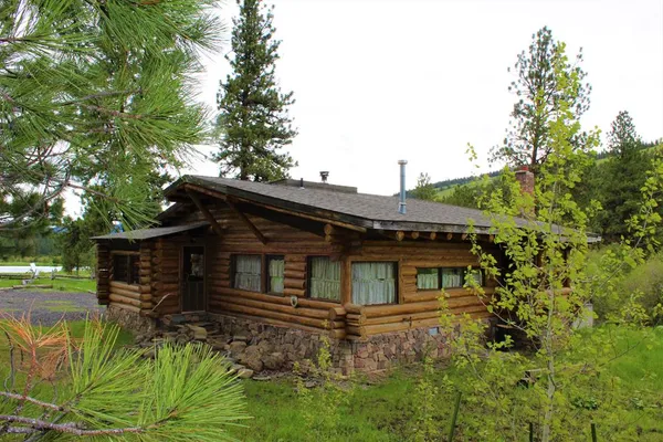 $2,085,000 | 2950 Fish Lake Road, New Meadows, ID 83654