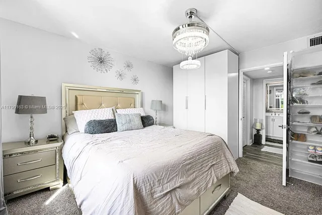 $1,890 | 777 South Federal Highway, Unit RP405, Pompano Beach, FL 33062