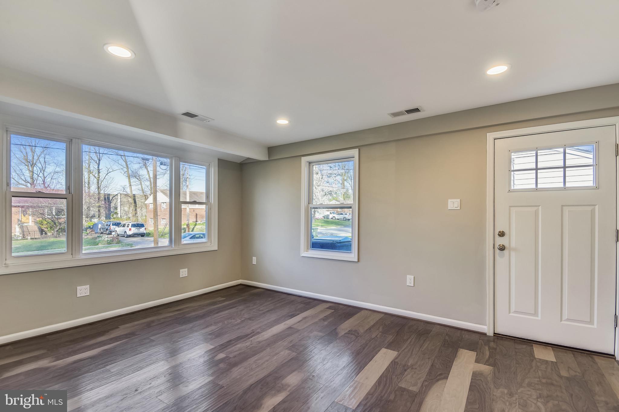 5329 Ravensworth Road Springfield, VA 22151 - Photo 22 of 39 Gallery Image 22