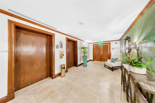 $4,000 | 2951 South Bayshore Drive, Unit 215, Coconut Grove, FL 33133