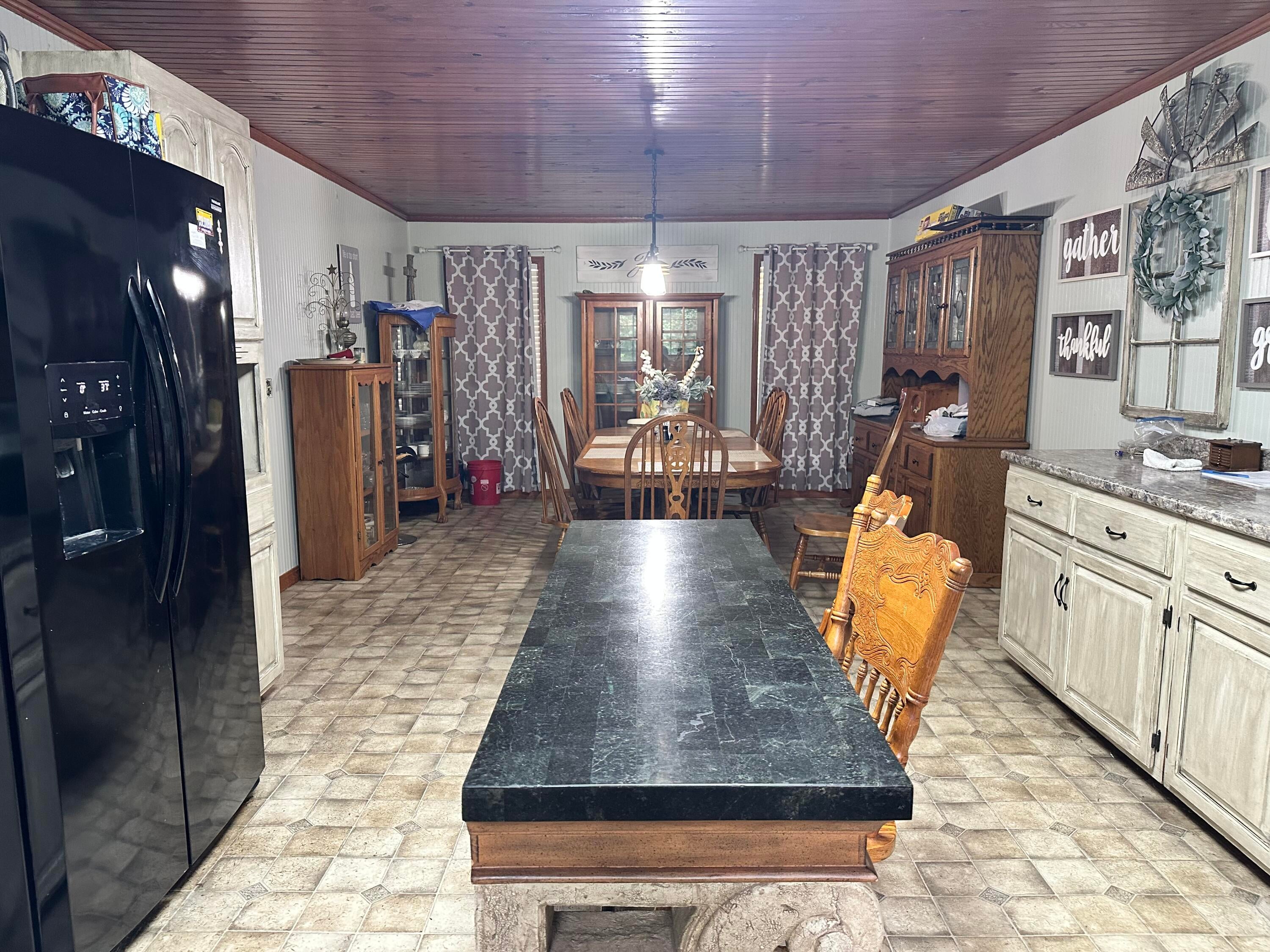 115 Oxford Road New Albany, MS 38652 - Photo 15 of 33 Gallery Image 15