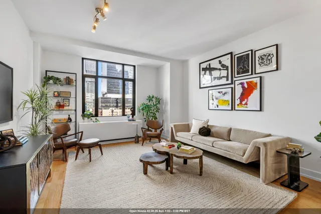 $699,000 | 105 Greene Street, Unit 1001, Jersey City, NJ 07302