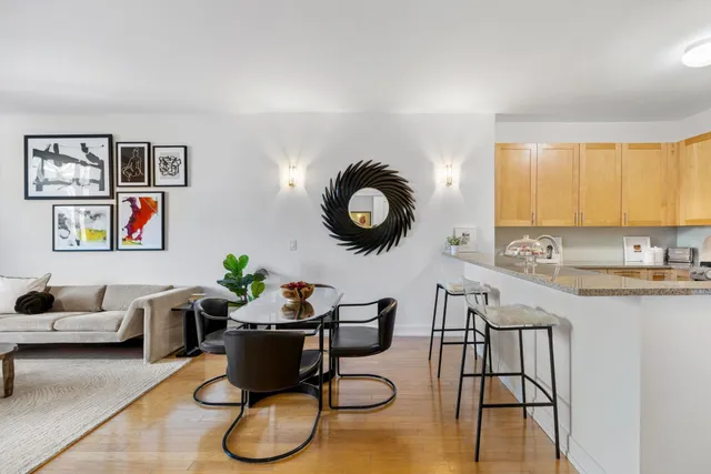 $699,000 | 105 Greene Street, Unit 1001, Jersey City, NJ 07302