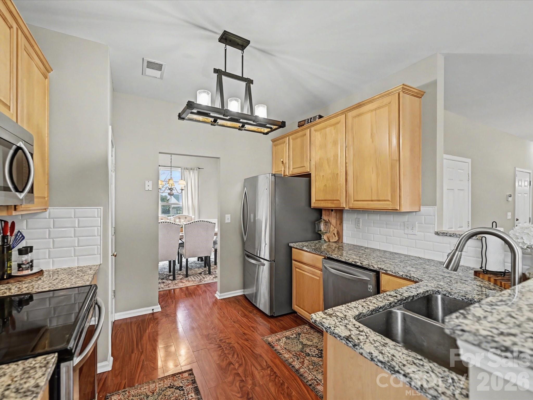 11512 Erwin Ridge Avenue Charlotte, NC 28213 - Photo 11 of 38