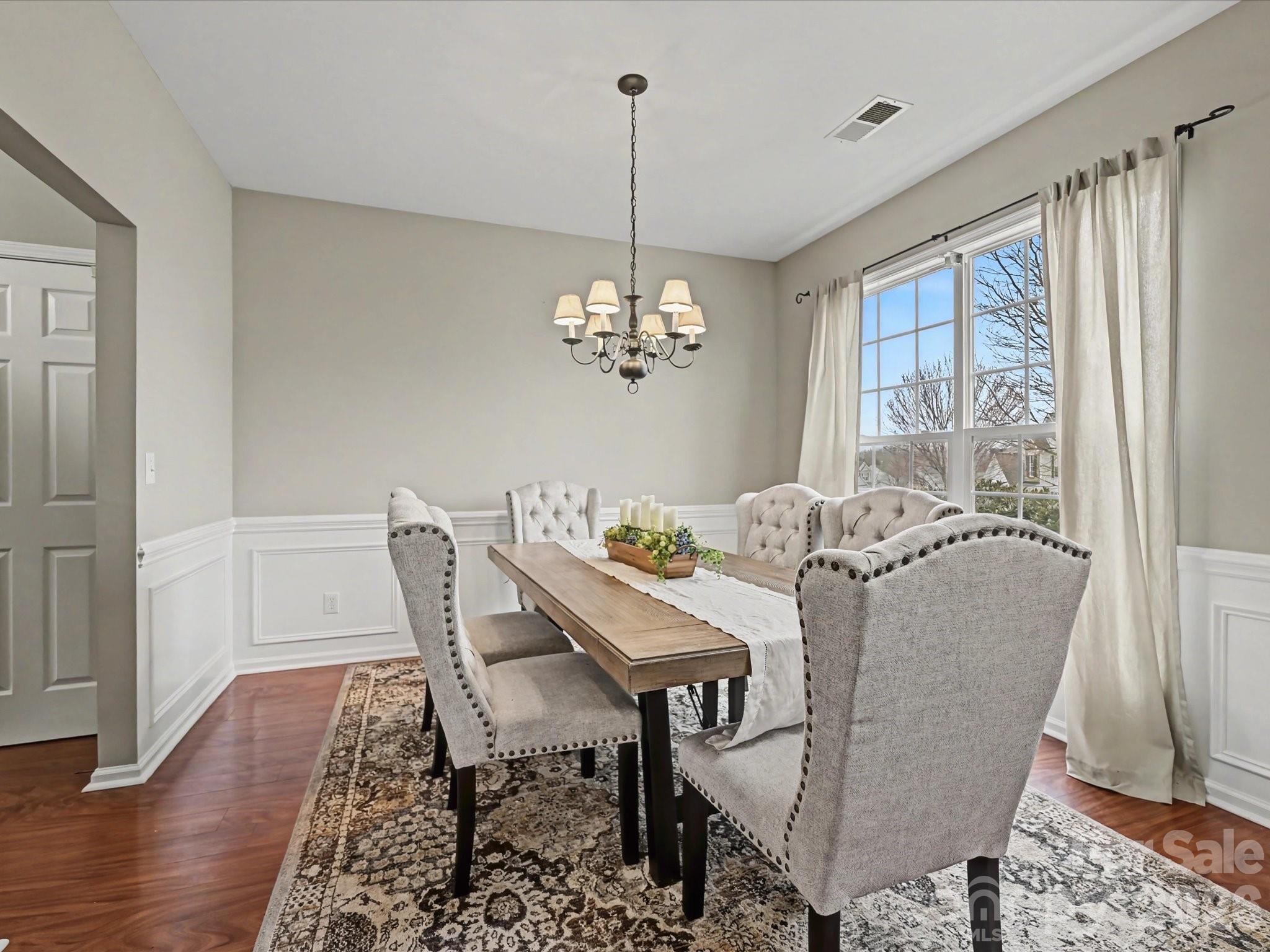 11512 Erwin Ridge Avenue Charlotte, NC 28213 - Photo 5 of 38