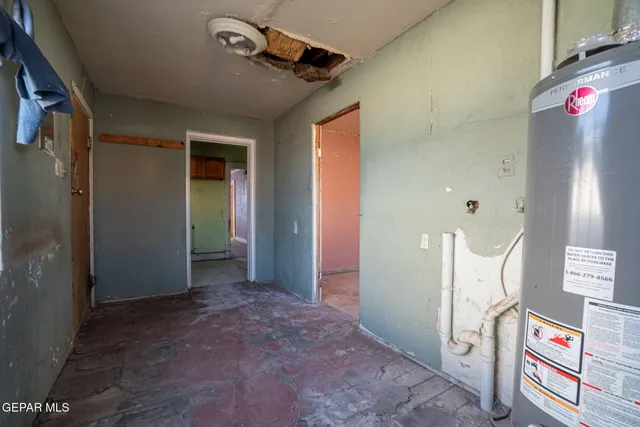 a view of an entryway