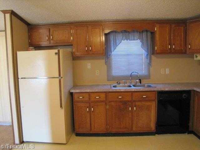 295 New Home Church Road Dobson, NC 27017 - Photo 9 of 16 Kitchen.