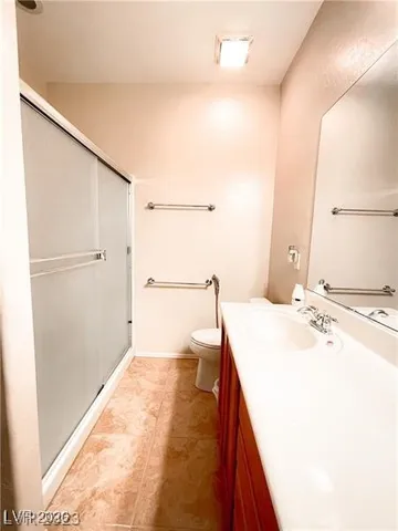 $1,725 | 6155 Saddle Horse Avenue, Las Vegas, NV 89122