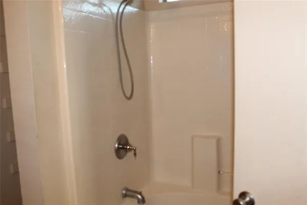 $2,250 | 508 Quartz Street, Arlington, TX 76002