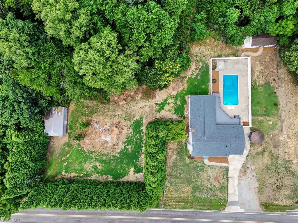 8145 Spotswood Road Summerfield, NC 27358 - Photo 33 of 36