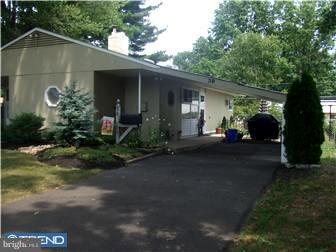 38 Gaping Rock Road Levittown, PA 19057 - Photo 2 of 12 Gallery Image 2