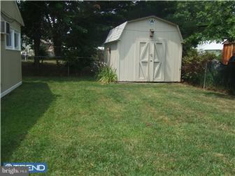 38 Gaping Rock Road Levittown, PA 19057 - Photo 12 of 12 Gallery Image 12