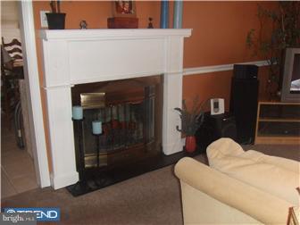 38 Gaping Rock Road Levittown, PA 19057 - Photo 7 of 12 Gallery Image 7