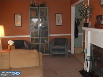 38 Gaping Rock Road Levittown, PA 19057 - Photo 8 of 12 Gallery Image 8