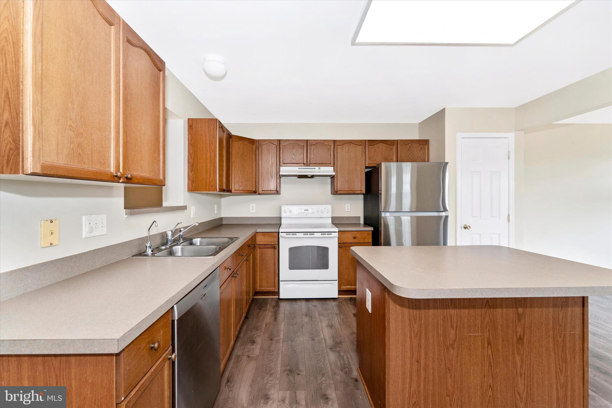 112 Raphael Court Martinsburg, WV 25403 - Photo 19 of 39 Kitchen