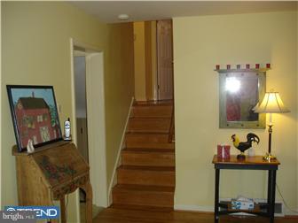 19 South Overhill Road Media, PA 19063 - Photo 3 of 10