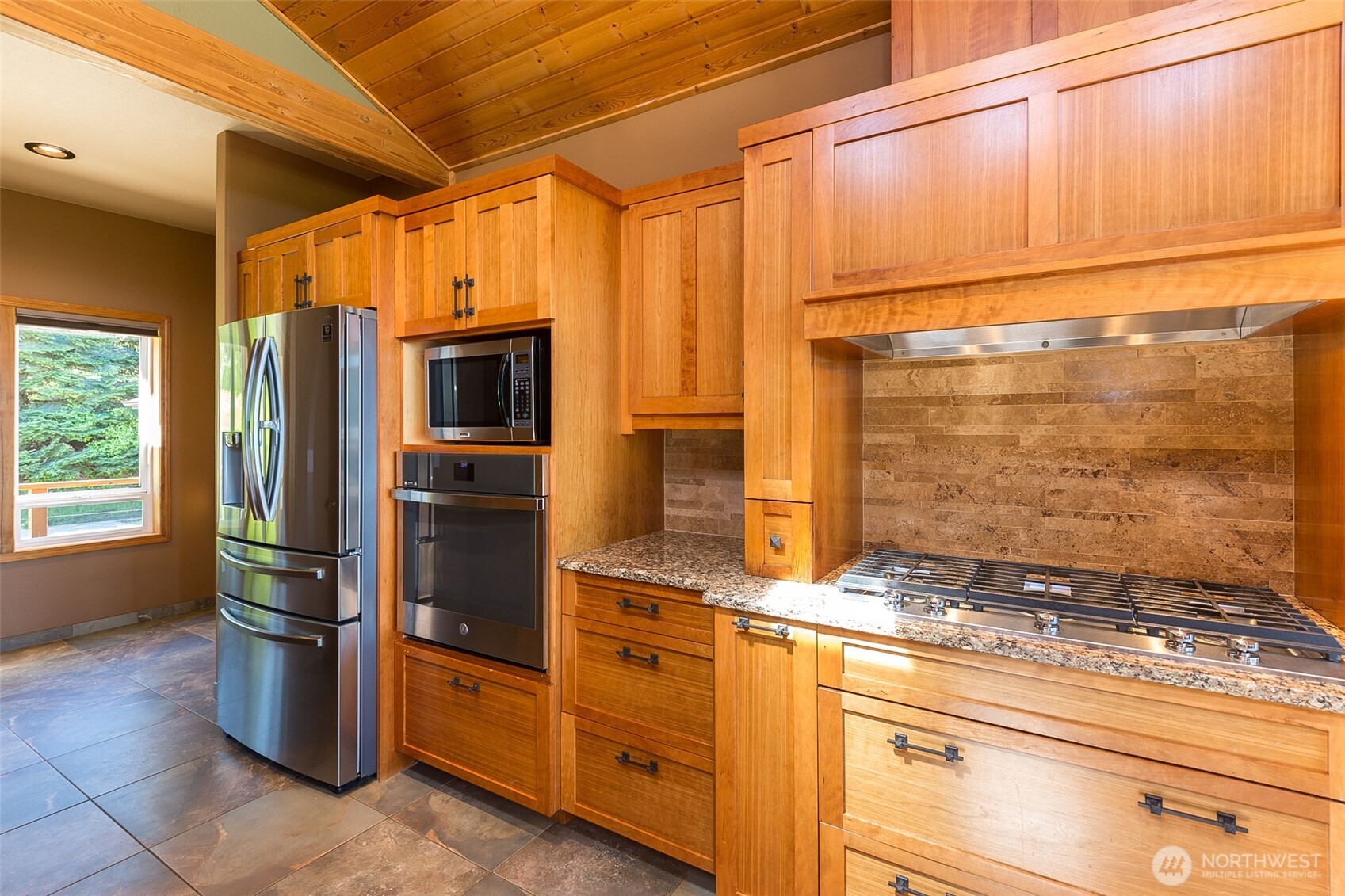 3630 Mt Pleasant Road Port Angeles, WA 98362 - Photo 10 of 40