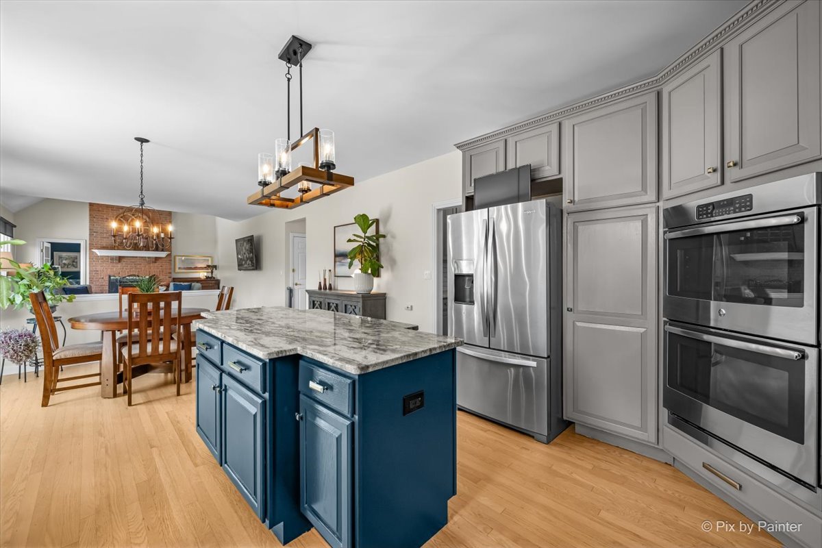 1401 Stag Trail Cary, IL 60013 - Photo 12 of 63