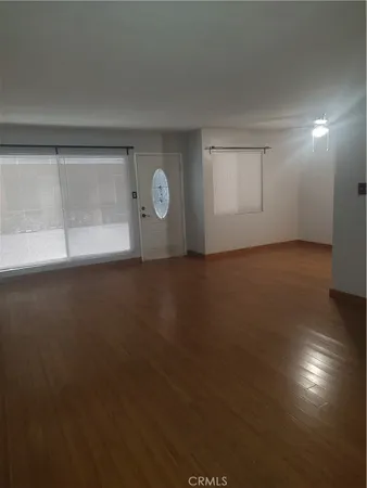 $2,158 | 1139 East Ocean Boulevard, Unit 109, Long Beach, CA 90802