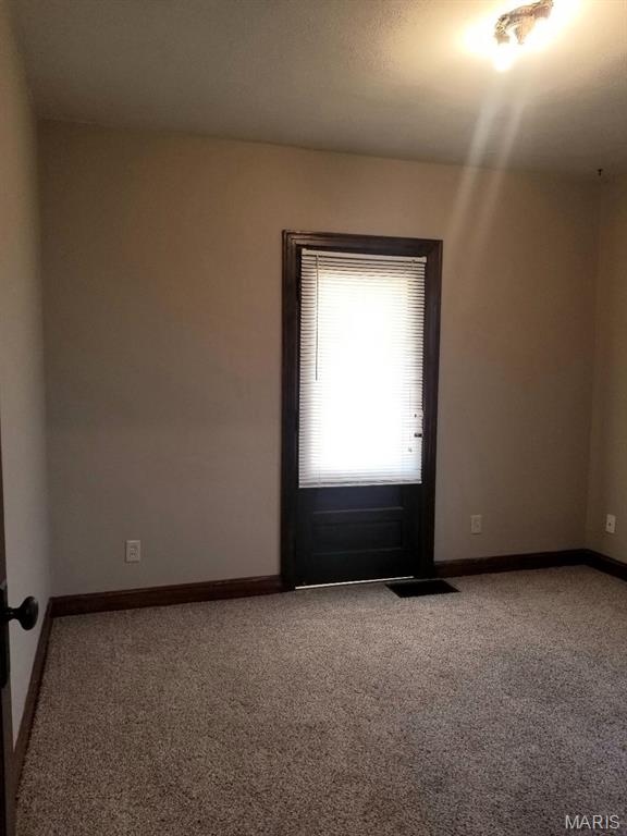 13 North Service Road St. Peters, MO 63376 - Photo 14 of 36