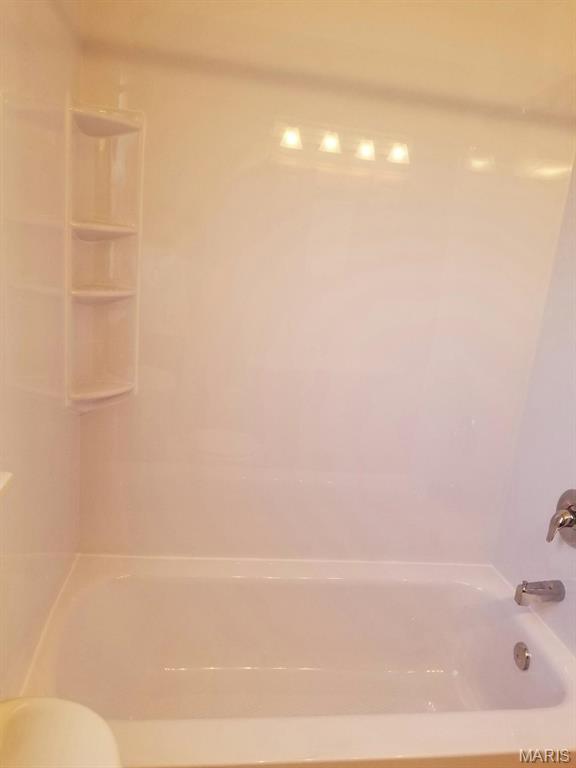 13 North Service Road St. Peters, MO 63376 - Photo 17 of 36