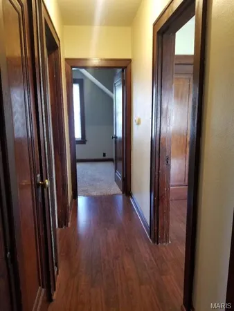 $1,600 | 13 North Service Road, St. Peters, MO 63376